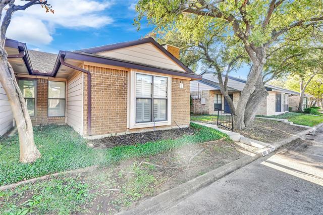 2111 E Belt Line Rd in Richardson, TX - Building Photo - Building Photo