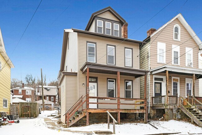 855 Crucible St-Unit -Unit 1 in Pittsburgh, PA - Building Photo - Building Photo