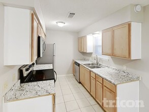 5929 Birchill Road Watauga TX in Watauga, TX - Foto de edificio - Building Photo