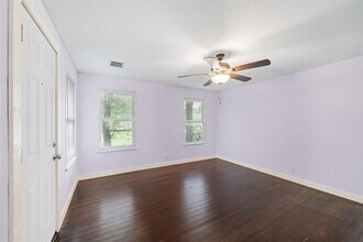 115 Amundsen St in Houston, TX - Building Photo - Building Photo