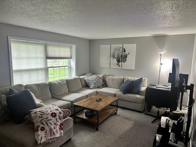 86 Leydecker Rd in West Seneca, NY - Building Photo - Building Photo