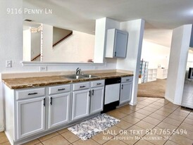 9116 Penny Ln in Fort Worth, TX - Building Photo - Building Photo