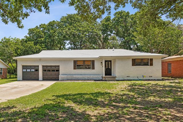 1645 Tierney Rd in Fort Worth, TX - Building Photo