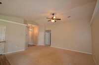 8197 Sierra St in Navarre, FL - Building Photo - Building Photo