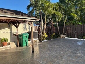 9662 SW 148th Ave in Miami, FL - Building Photo - Building Photo