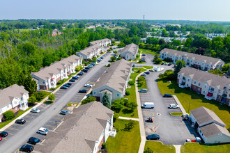 Blueberry Hill Apartments in Rochester, NY - Building Photo - Building Photo