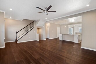 321 Trinity Way in Wexford, PA - Foto de edificio - Building Photo