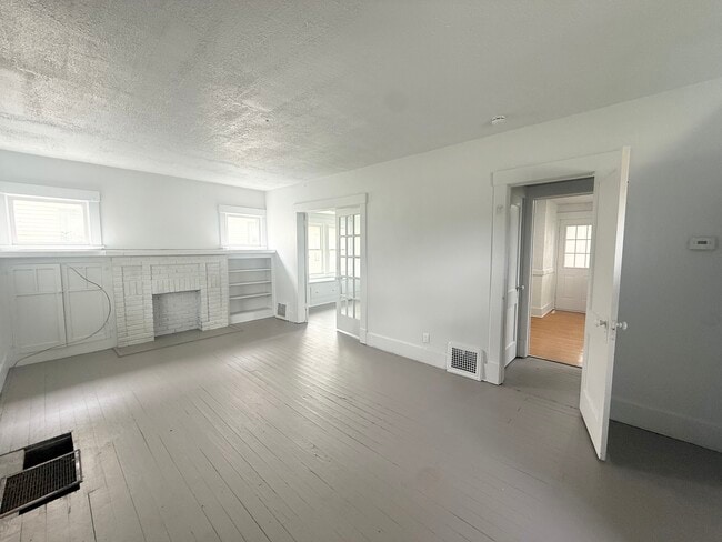 726 Baldwin Ave in Sharon, PA - Building Photo - Building Photo