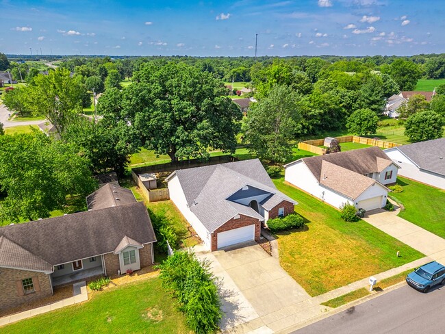 403 S Sheridan Dr in Hopkinsville, KY - Building Photo - Building Photo