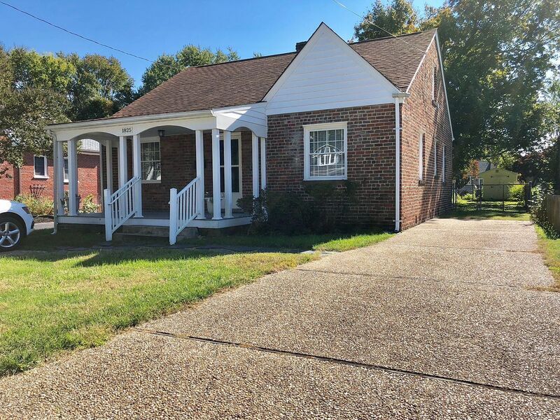 1825 Hilliard Rd in Richmond, VA - Foto de edificio