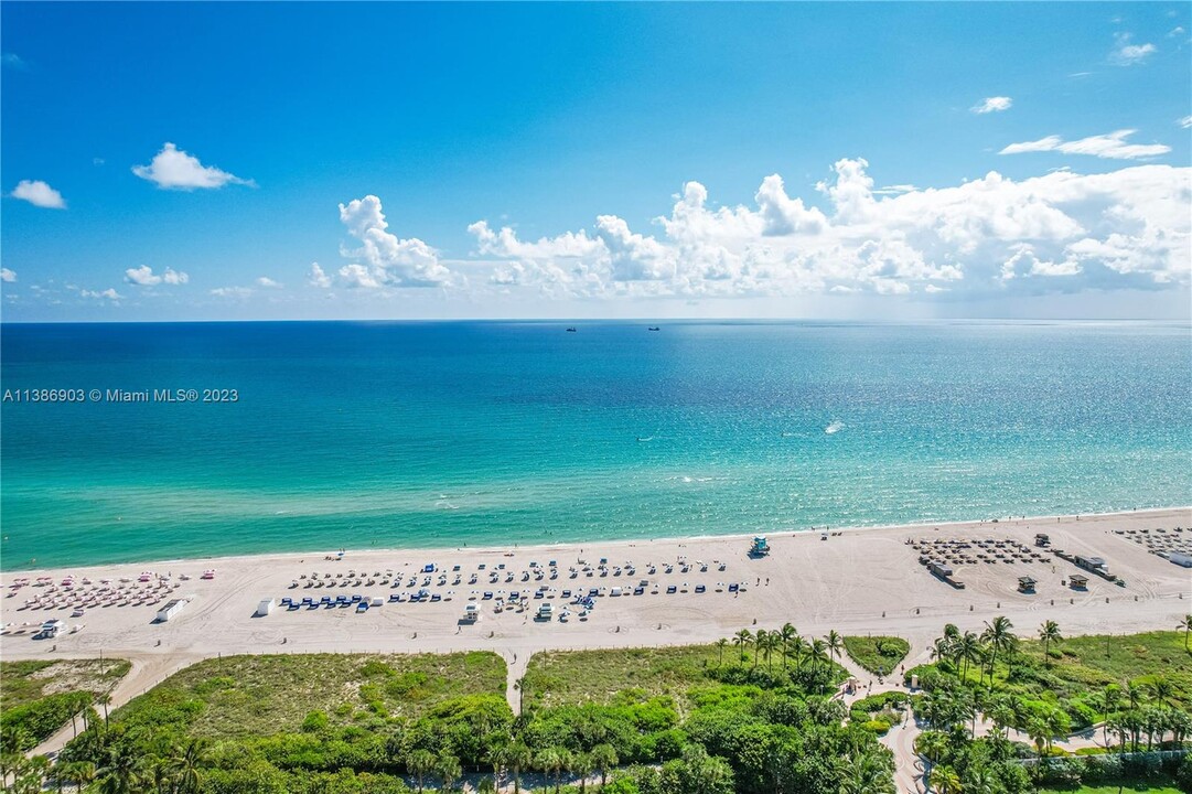 435 21st St, Unit 107 in Miami Beach, FL - Building Photo