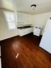 1440 Smith St in Green Bay, WI - Building Photo - Building Photo