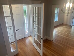 26 Lawrence Rd in Swampscott, MA - Building Photo - Building Photo