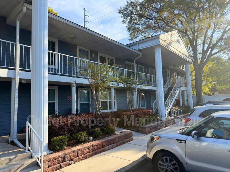 5449 Lake Margaret Dr in Orlando, FL - Building Photo