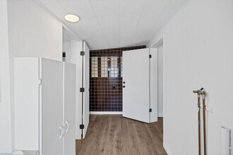 824 Elm St, Unit B in Pueblo, CO - Foto de edificio - Building Photo