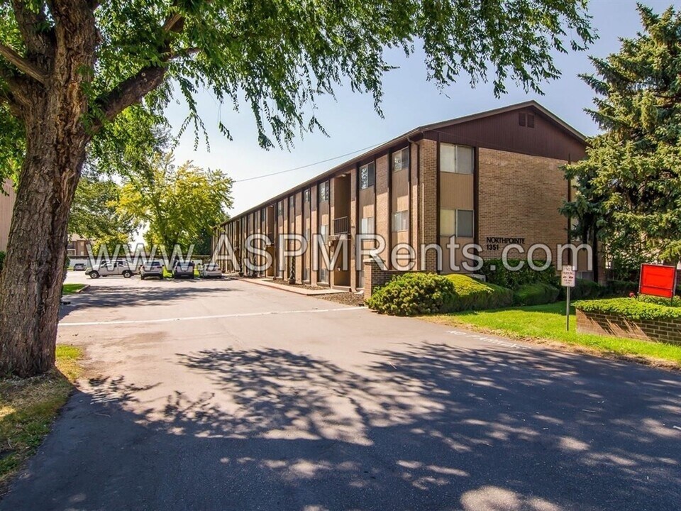 1355 N Redwood Rd in Salt Lake City, UT - Building Photo
