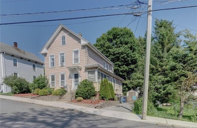 property at 179 Walnut St