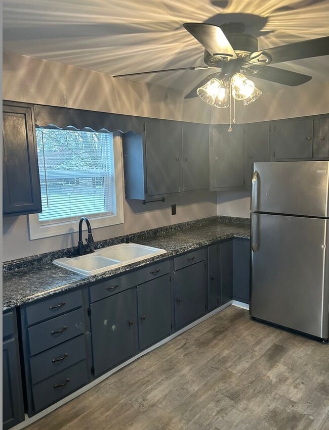 property at 438 Toledo St
