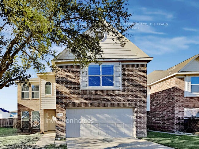 property at 18218 Echo Mar Ln