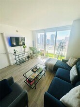 50 Biscayne Blvd, Unit 3505 in Miami, FL - Building Photo - Building Photo