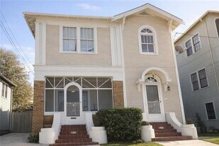 1825 Pine St in New Orleans, LA - Building Photo