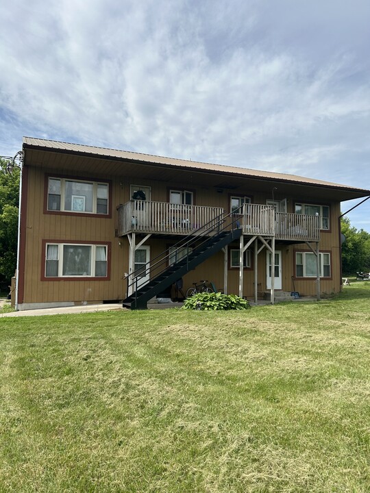 8909 US-9 in Chazy, NY - Building Photo