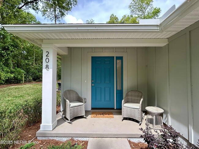 208 Johnston Ave in Jacksonville, FL - Foto de edificio - Building Photo