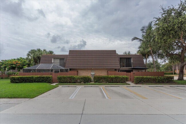 1203 12th Ct in Jupiter, FL - Building Photo - Building Photo