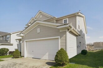 13636 Coram Pl in Charlotte, NC - Foto de edificio - Building Photo