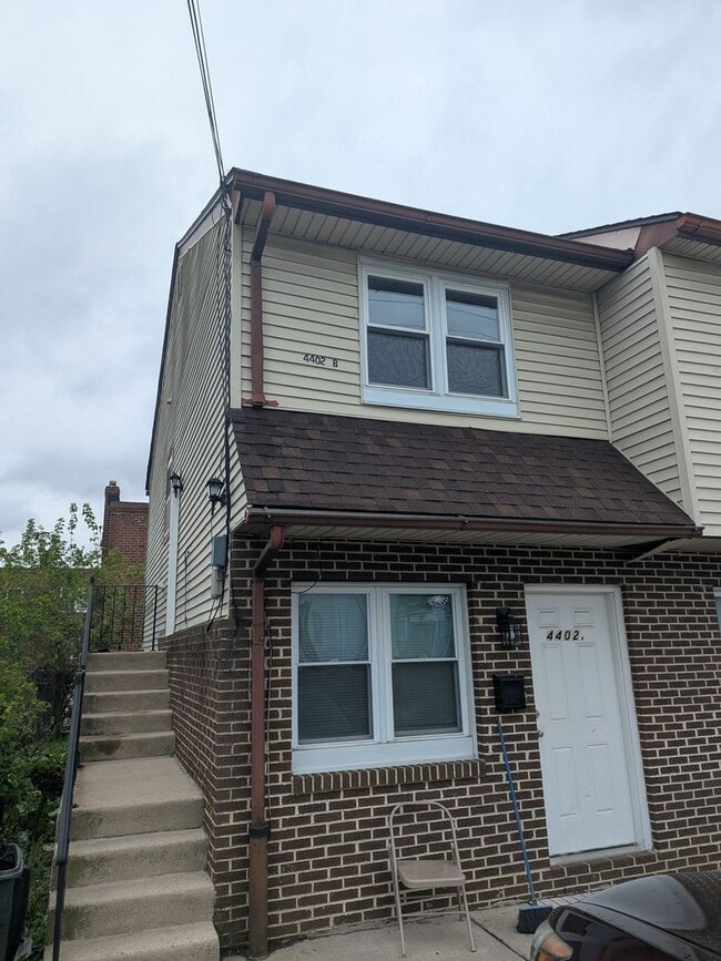 property at 4402 McMenamy St