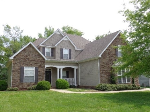 property at 1110 California Dr