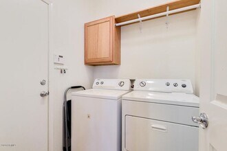 8143 West Riverside Avenue in Phoenix, AZ - Building Photo - Building Photo