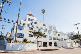 The Coastal Apartments in Santa Monica, CA - Building Photo - Building Photo