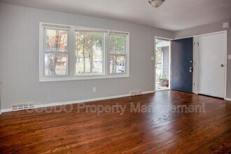 8517 E 110 Terrace in Kansas City, MO - Building Photo - Building Photo