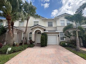 67 Legacy Ct in Delray Beach, FL - Building Photo