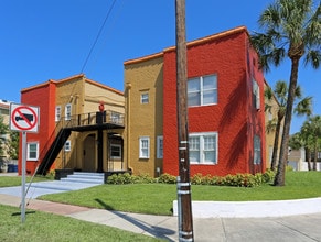 Westshore Gardens in Tampa, FL - Building Photo - Building Photo