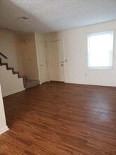 321 Churchill Dr in Richmond, KY - Building Photo - Building Photo