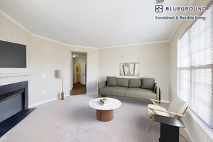 2350 26th Ct S in Arlington, VA - Building Photo