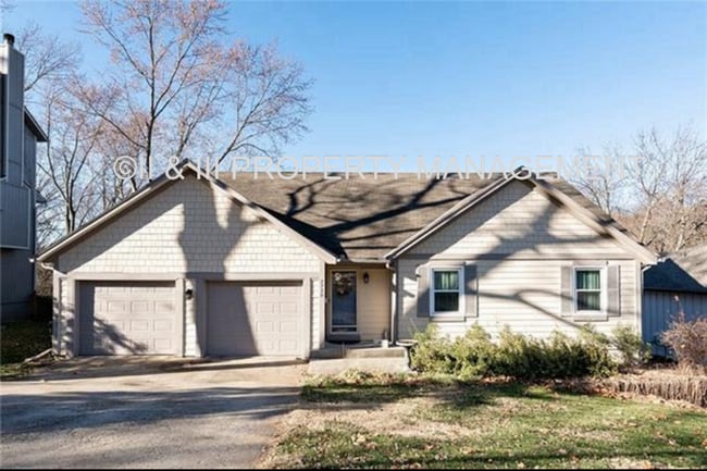 property at 7730 Darnell St