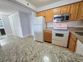 1025 Hancock St in Quincy, MA - Building Photo - Building Photo