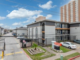 Santa Maria in Houston, TX - Building Photo