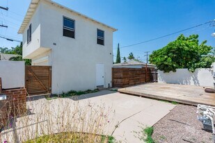 4520 Marlborough Dr in San Diego, CA - Building Photo
