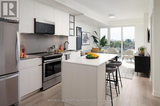 740-740 Dupont St in Toronto, ON - Building Photo - Building Photo