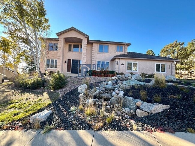 property at 2645 Rossmere St