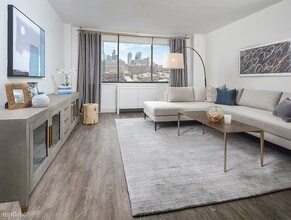 322 W Illinois St in Chicago, IL - Building Photo - Building Photo