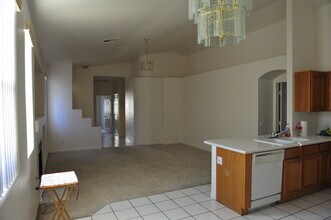 9761 Edifice Ave in Las Vegas, NV - Building Photo - Building Photo