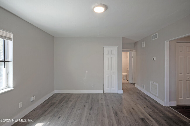 1652 Myrtle Ave N in Jacksonville, FL - Building Photo - Building Photo