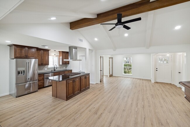 property at 9719 Springmont Dr