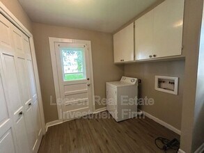 2038 Lovers Ln in Shreveport, LA - Building Photo - Building Photo