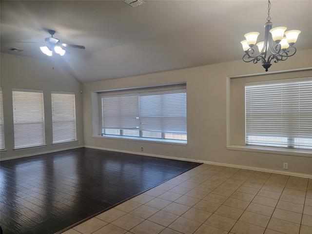 628 Nemitz St in Crowley, TX - Building Photo - Building Photo